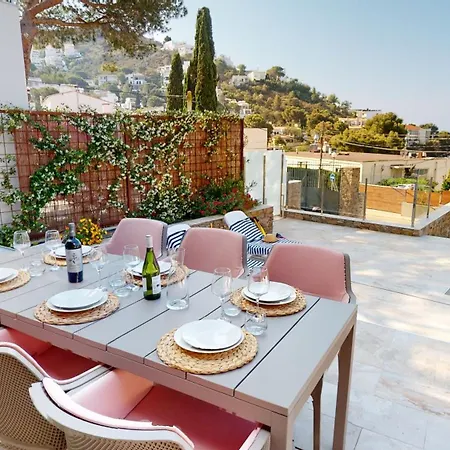 Maison, Piscine, Plage, Commerce Restaurant * Rosas